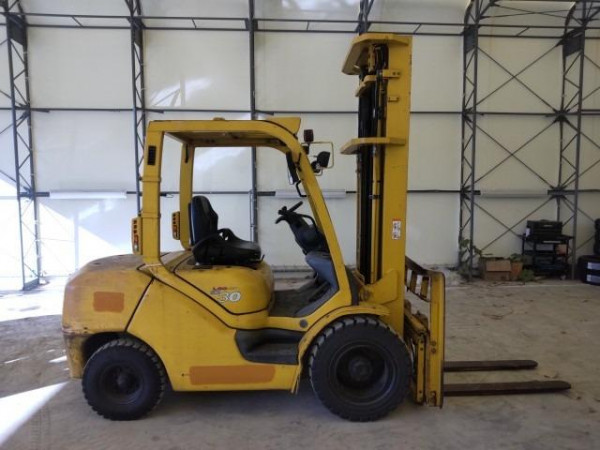 Xe nâng hàng Komatsu 3 tấn 